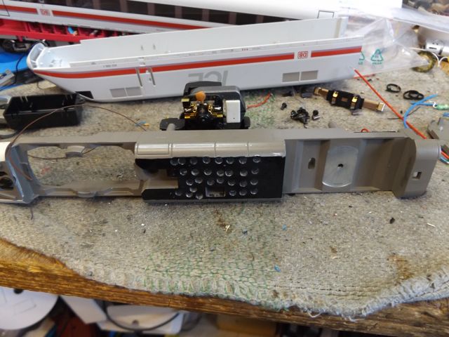 ICE 402 von Märklin